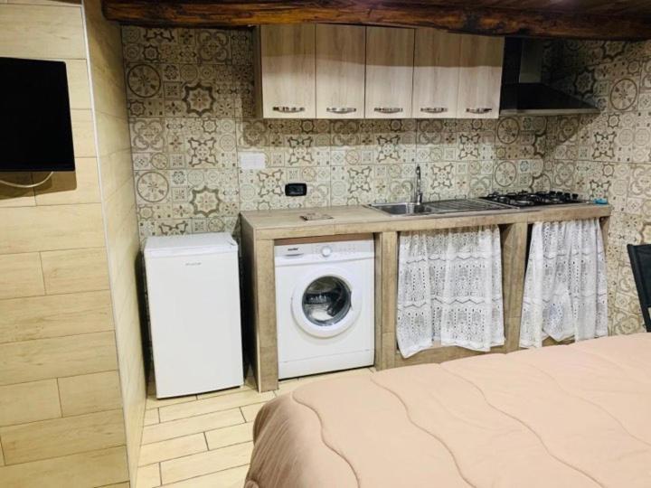 Apartament Vico Tre Re A Toledo 39 Neapol Zewnętrze zdjęcie